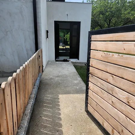 Solonetul Nou 1164 Guest house *